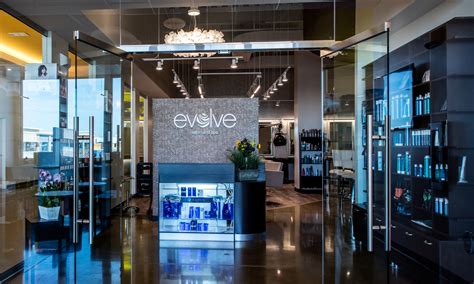 Evolve Salon & Spa Spray Tanning